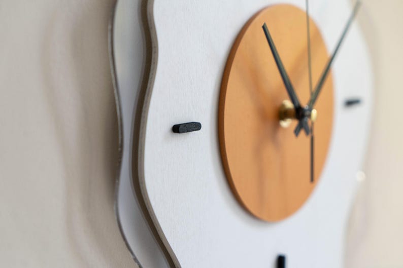 Fried egg wall clock Oversized egg wall clock Pop Art funny wall art Dopamine decor Kitchen decor Unusual wall clock Modern Kitchen wall art