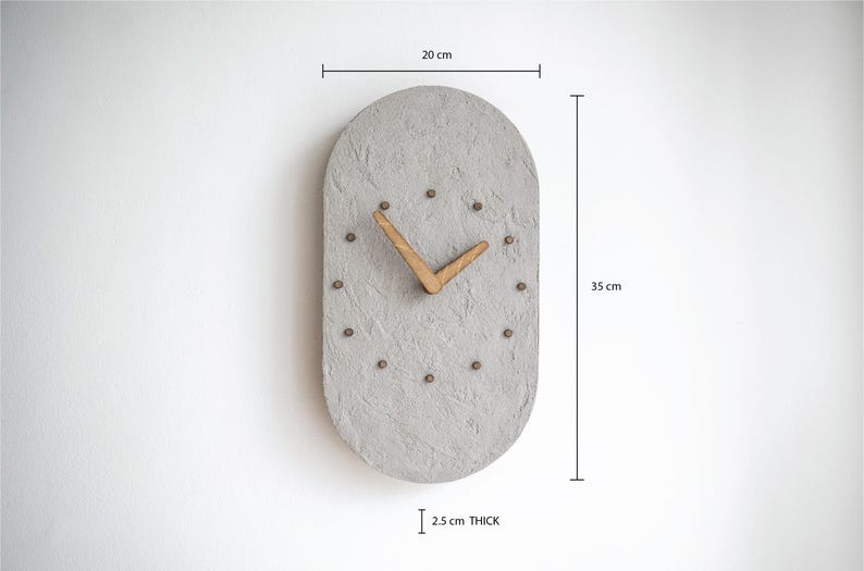 Handmade Concrete Effect Wall Clock – Textured Minimalist Stone Style Clock – Modern Scandinavian Home Decor – Silent Wooden Hands