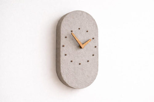 Handmade Concrete Effect Wall Clock – Textured Minimalist Stone Style Clock – Modern Scandinavian Home Decor – Silent Wooden Hands